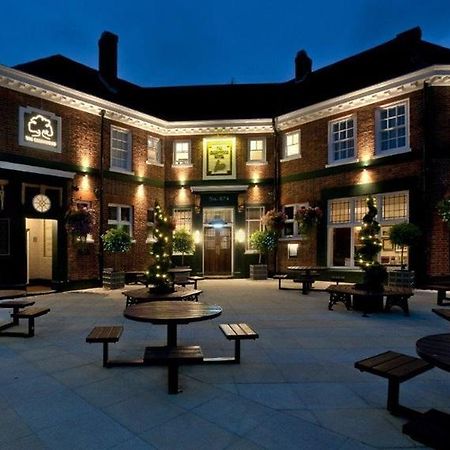 The Greenwood Hotel - Wetherspoon Northolt  Extérieur photo